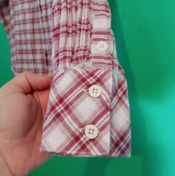 Patagonia Casual Button Down Shirt - Picture 3 of 8